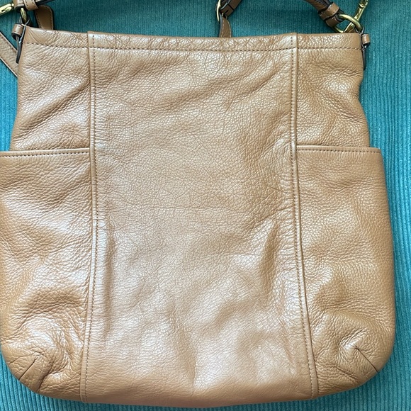 Coach soft pebble leather hobo shoulder bag - Picture 3 of 5